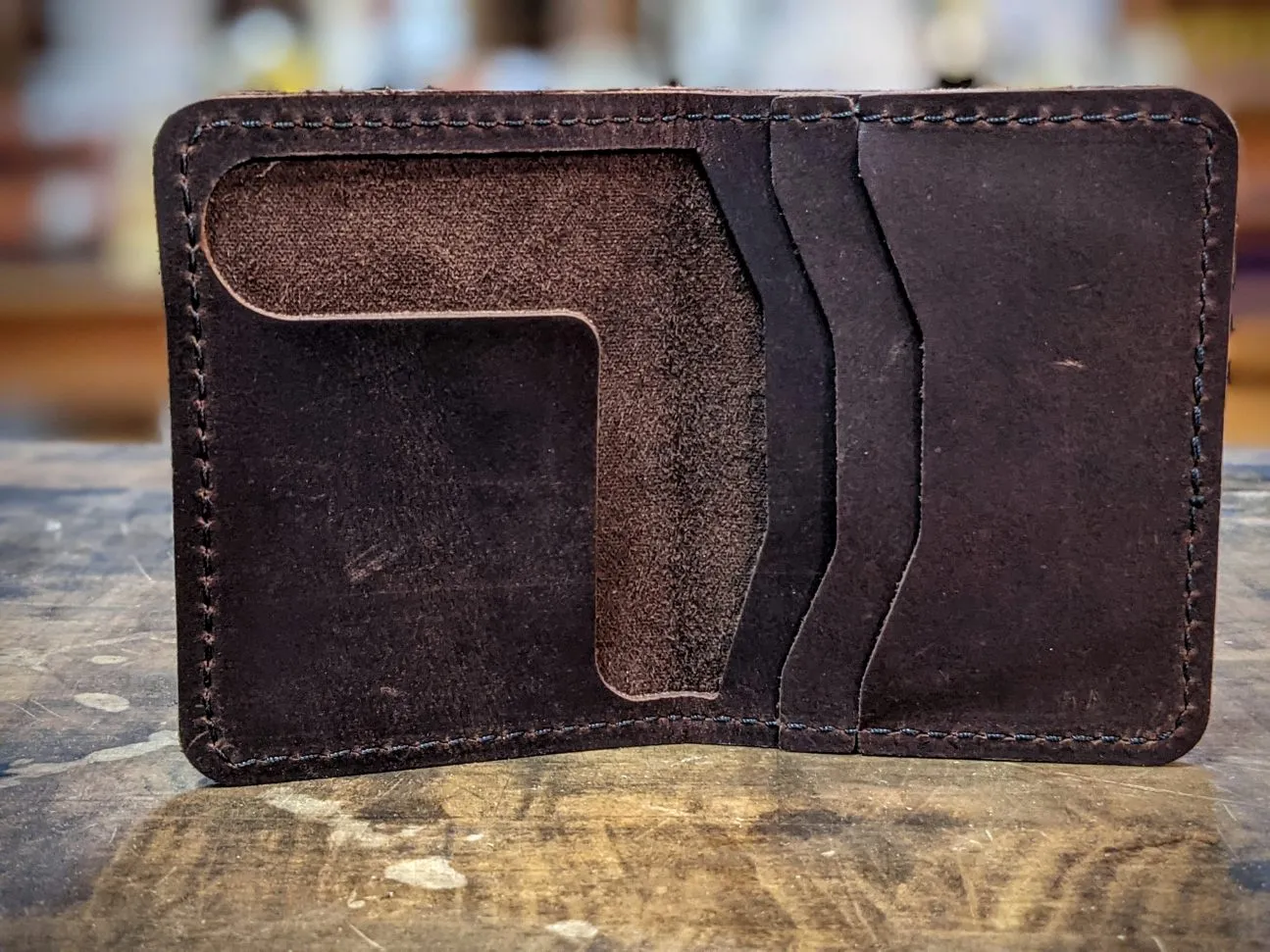 Bi-fold Simple Wallet -  Brown