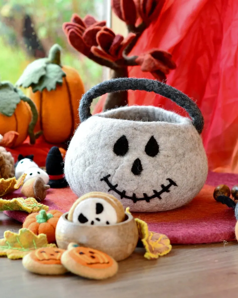 Felt Trick or Treat Spooky Skull Bag - Tara Treasures