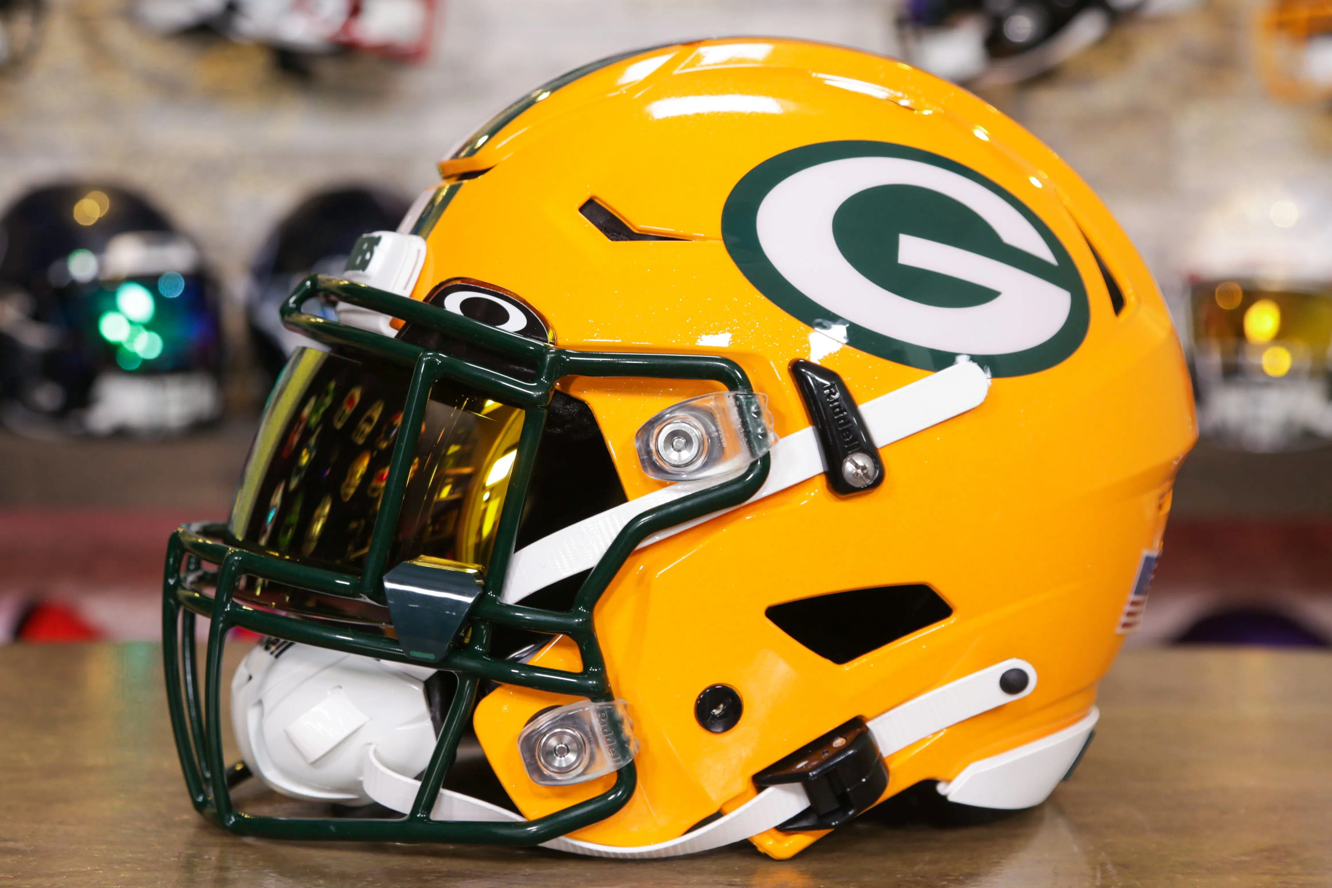 Green Bay Packers Riddell SpeedFlex Helmet - GG Edition 00358