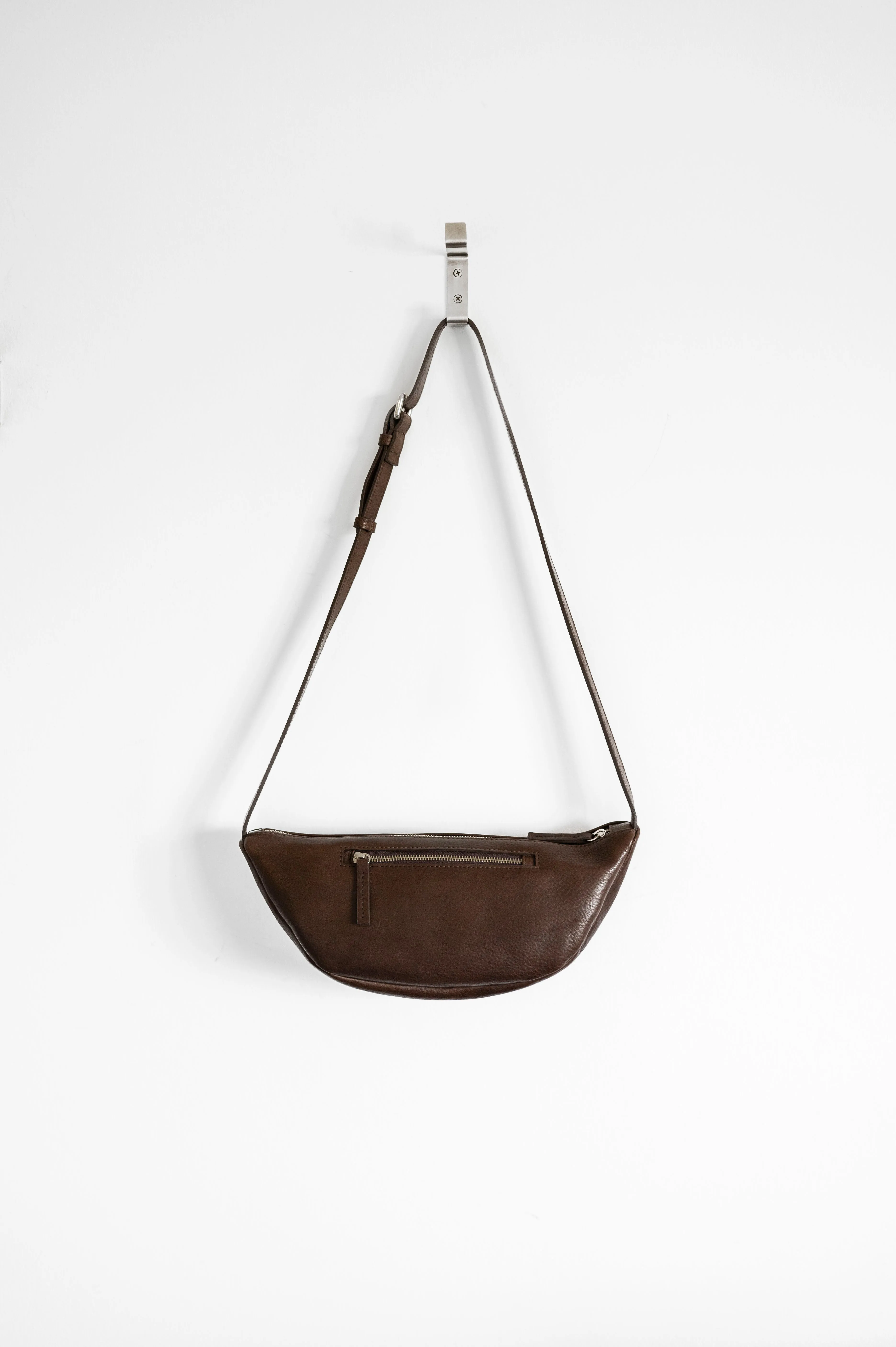 Leather Sling bag - Teca