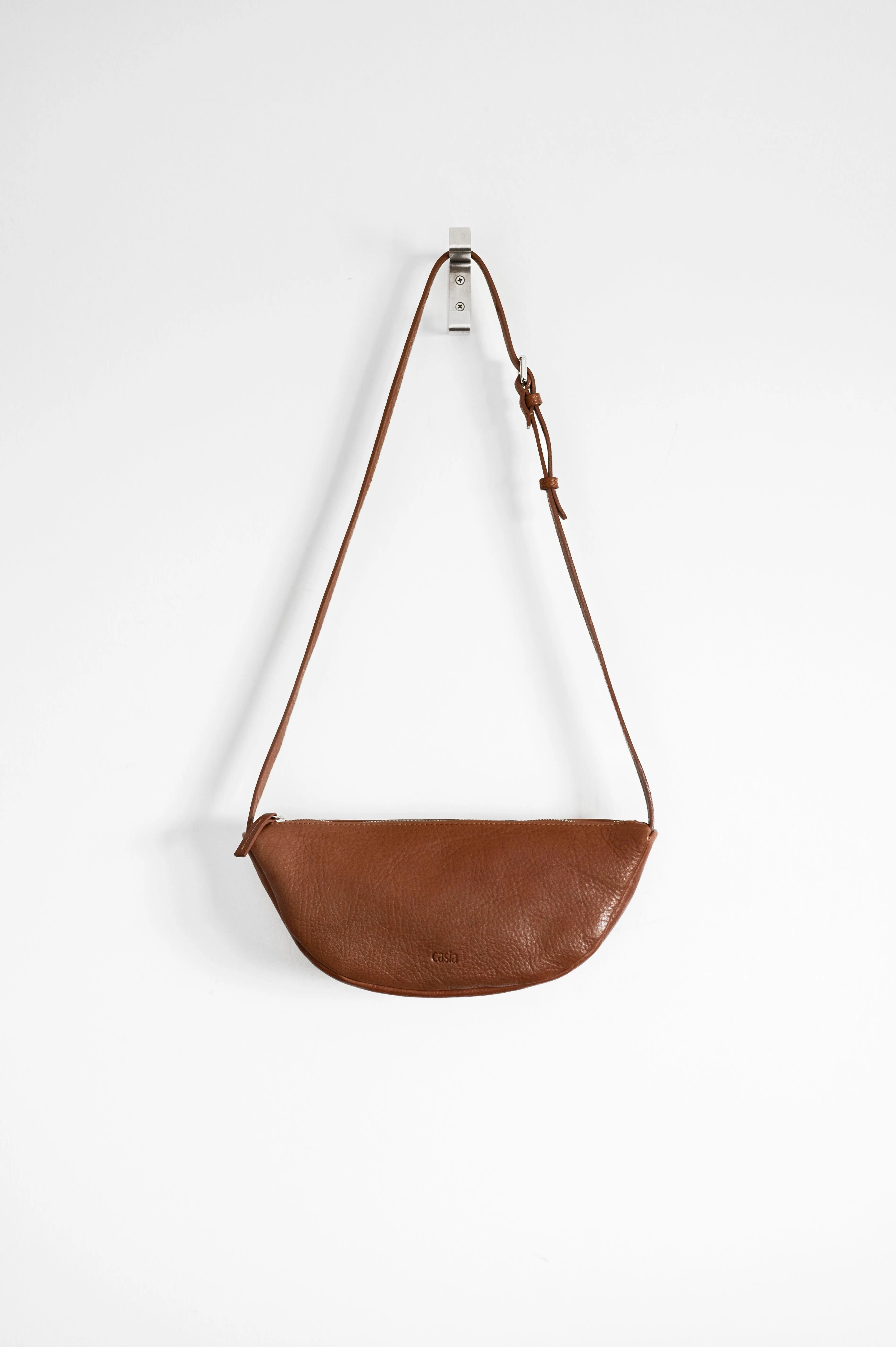 Leather Sling bag - Teca