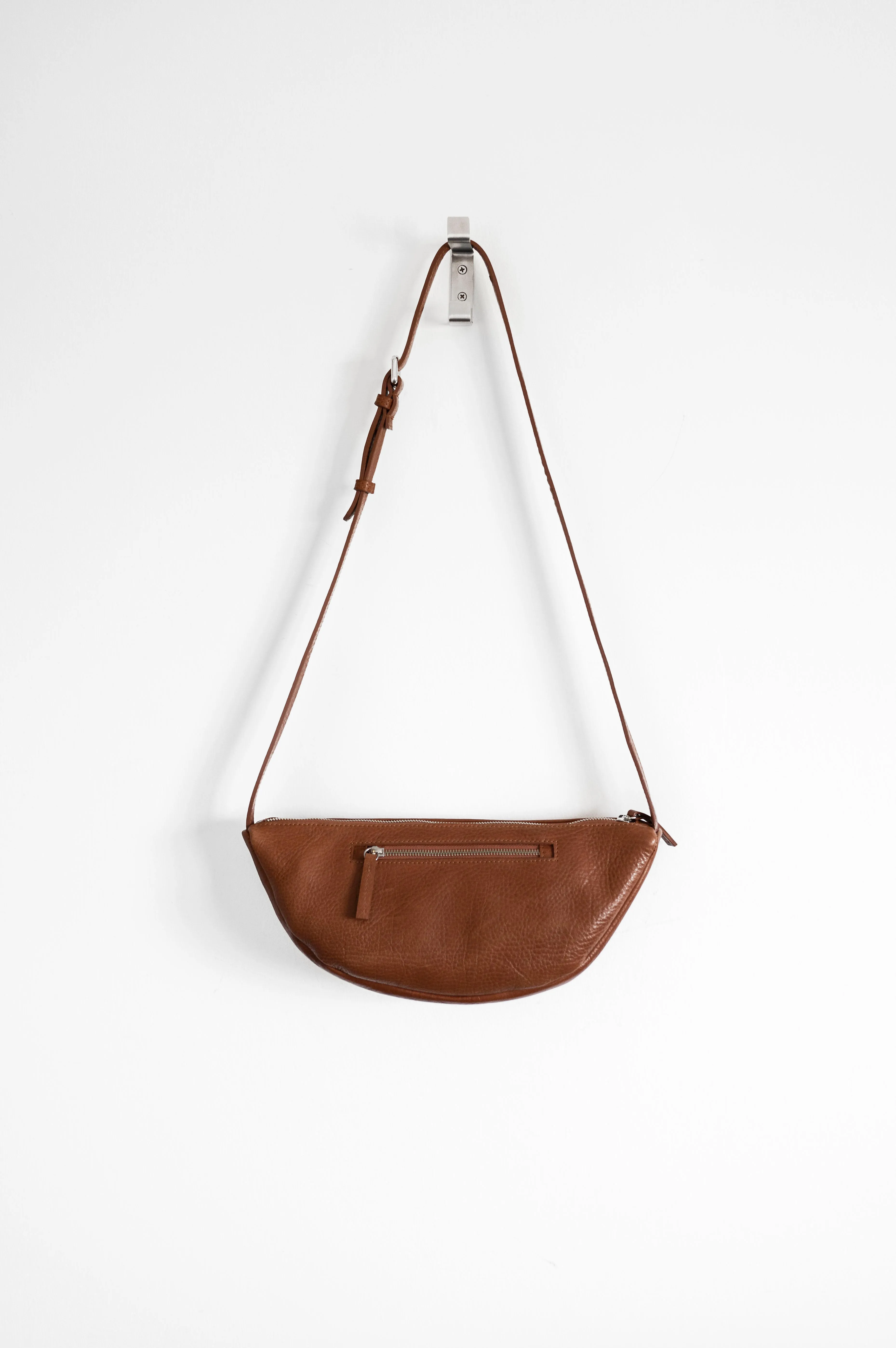 Leather Sling bag - Teca