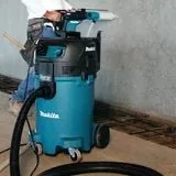 Makita (VC4710) 12 Gallon Xtract Vac™ Wet/Dry Dust Extractor/Vacuum