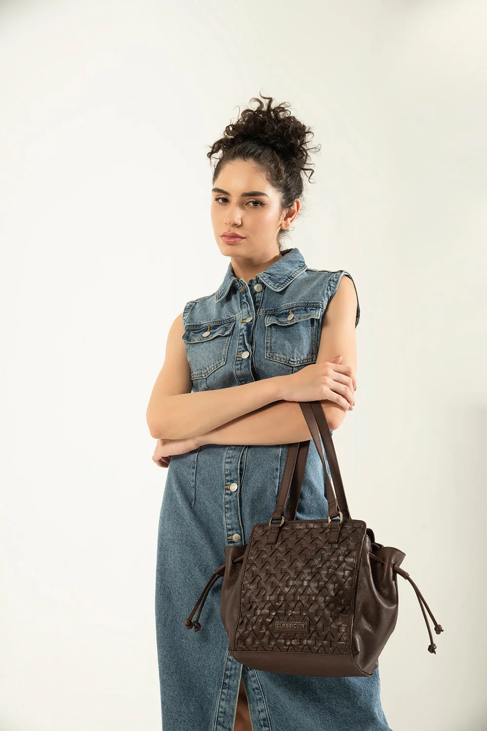 Nantes Cross Weave Hobo Bag