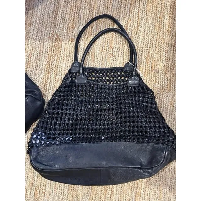 Pebbly Leather Bag