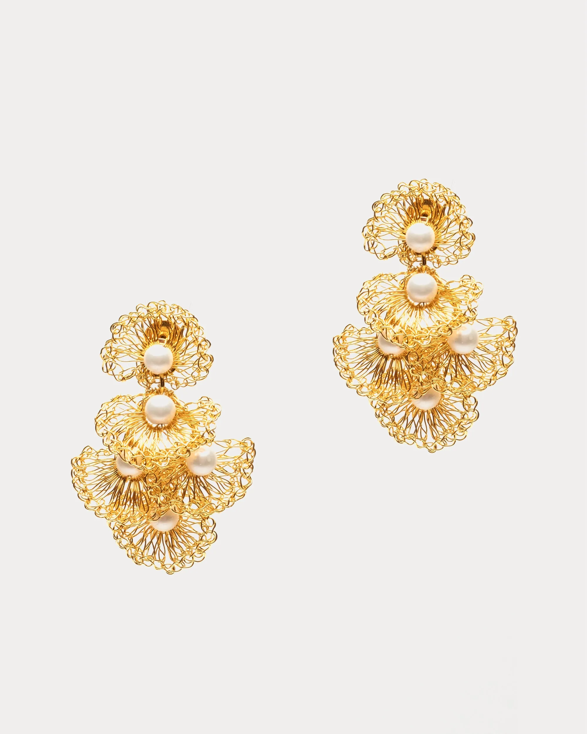 Shells Mini Earring Pearl Gold