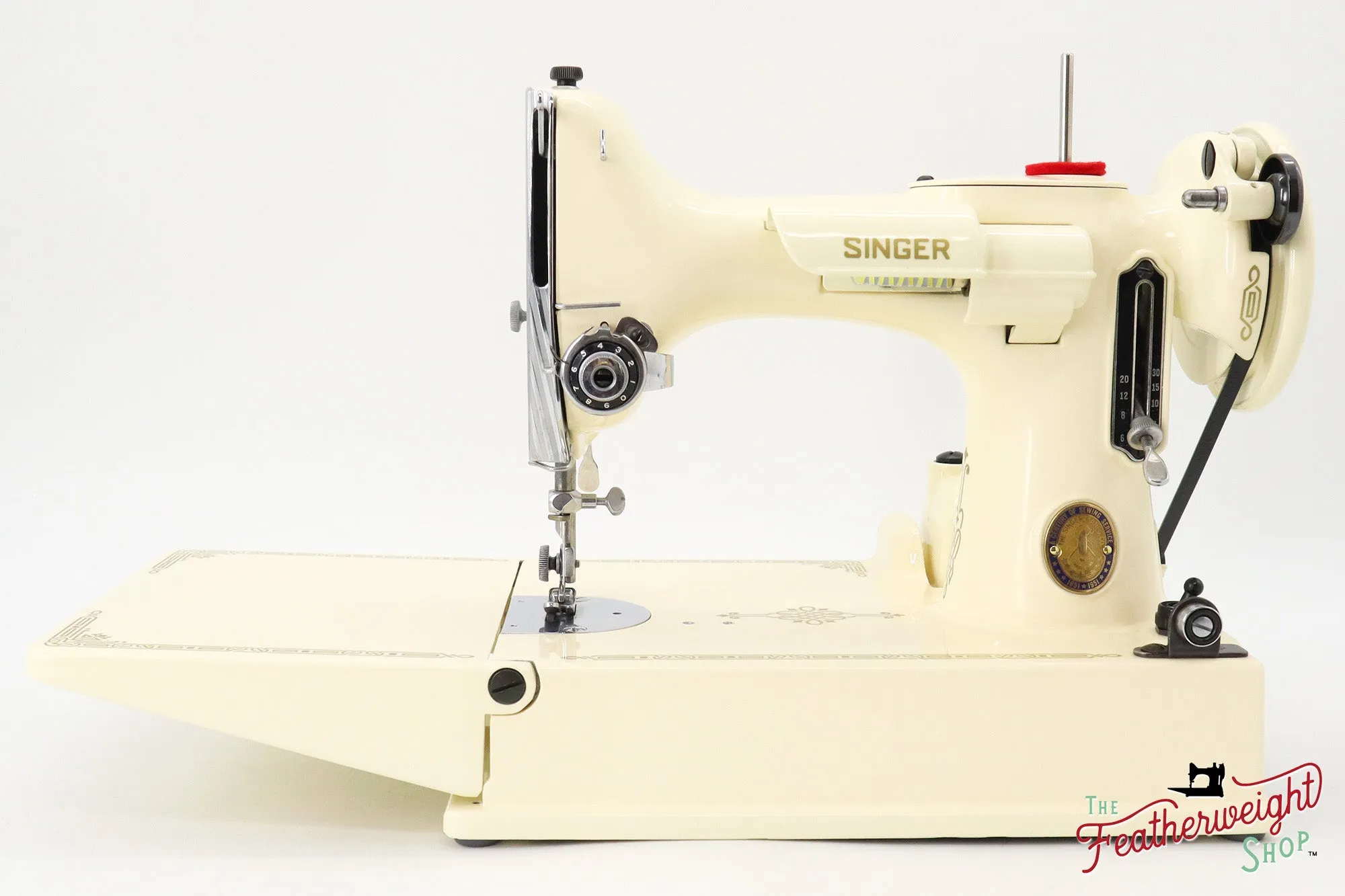 Singer Featherweight 221, Centennial - AK116*** - Fully Restored in Sugar Cookie