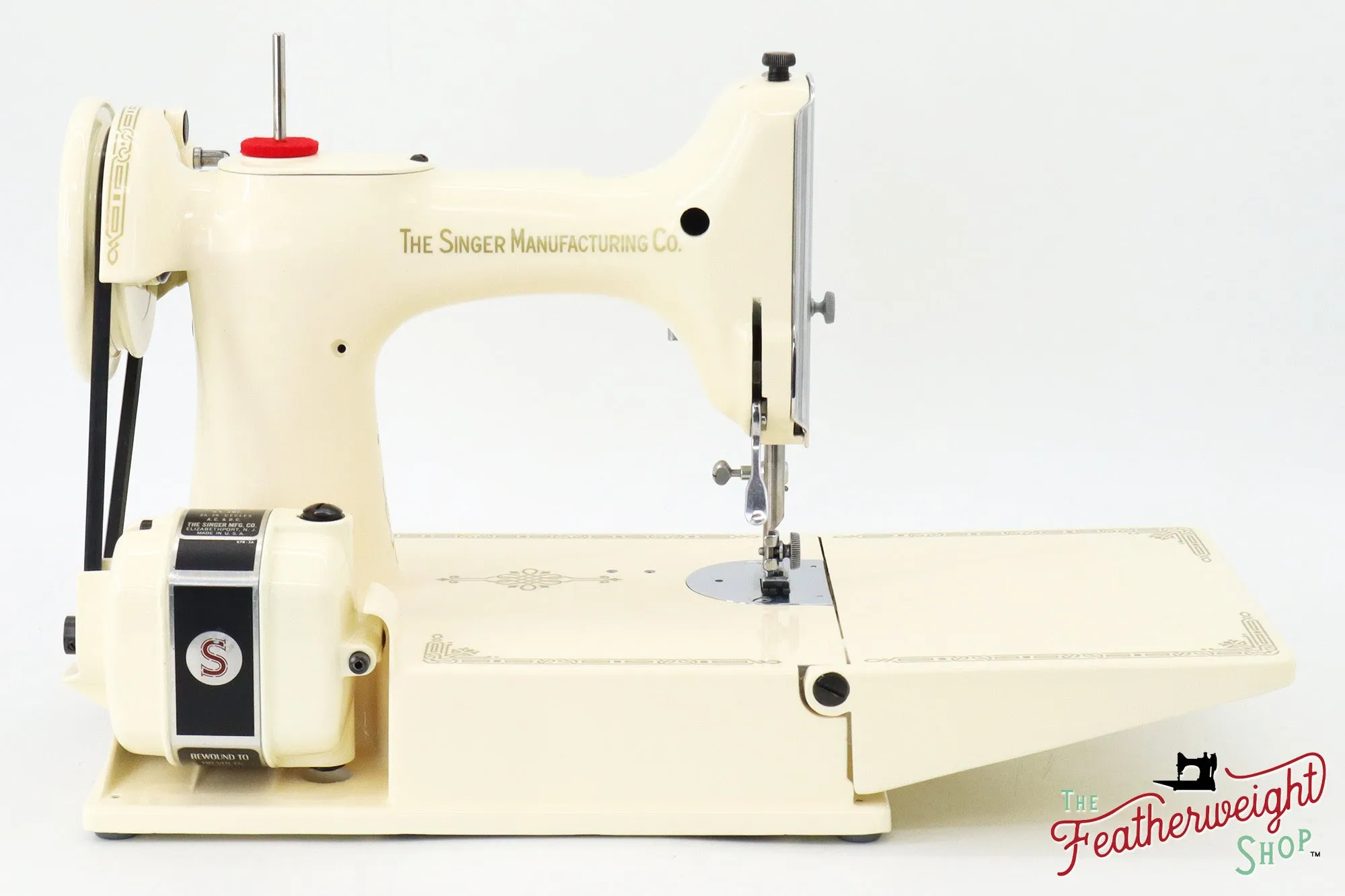 Singer Featherweight 221, Centennial - AK116*** - Fully Restored in Sugar Cookie