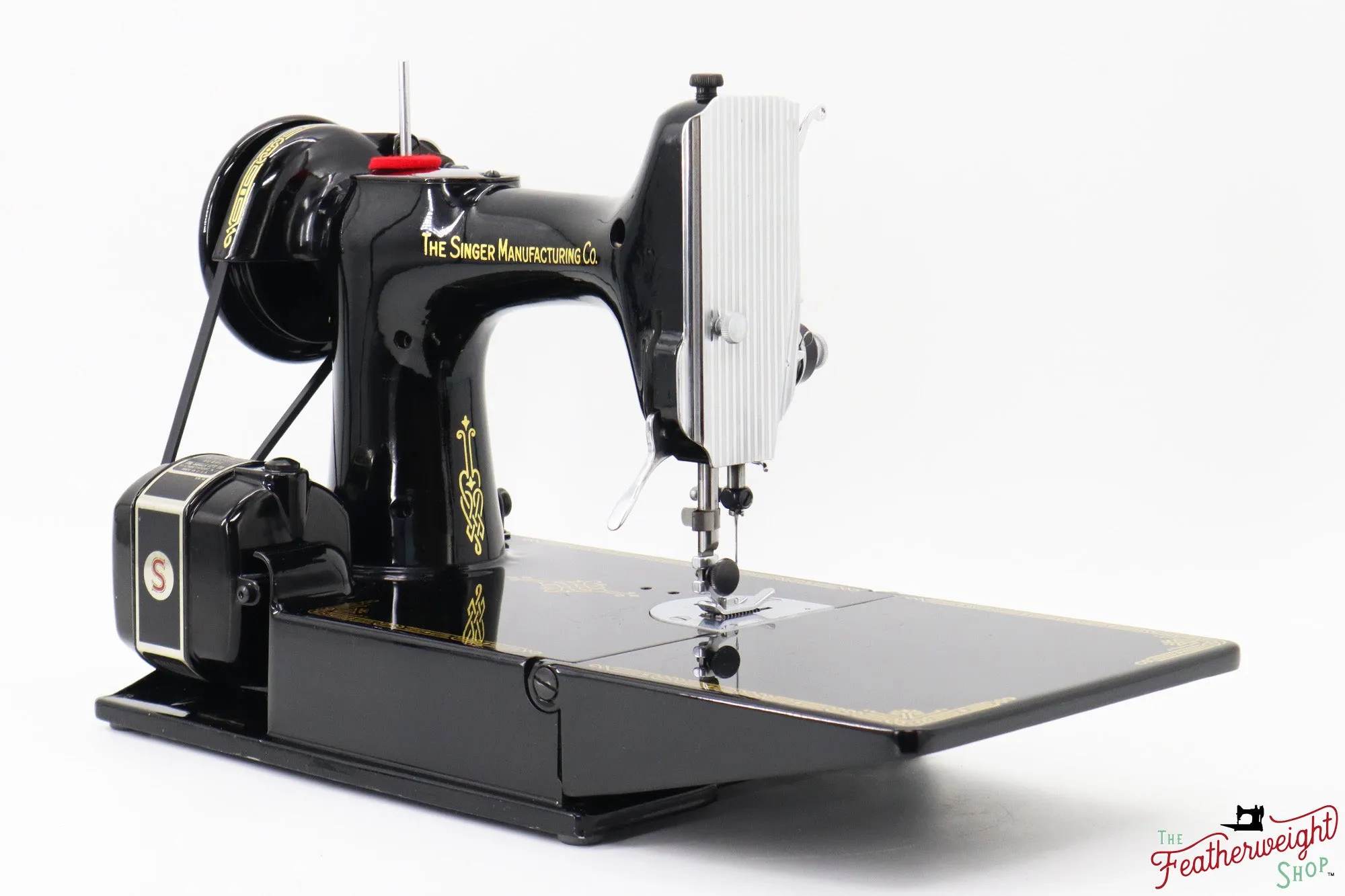 Singer Featherweight 221 Sewing Machine, AK767*** - 1952