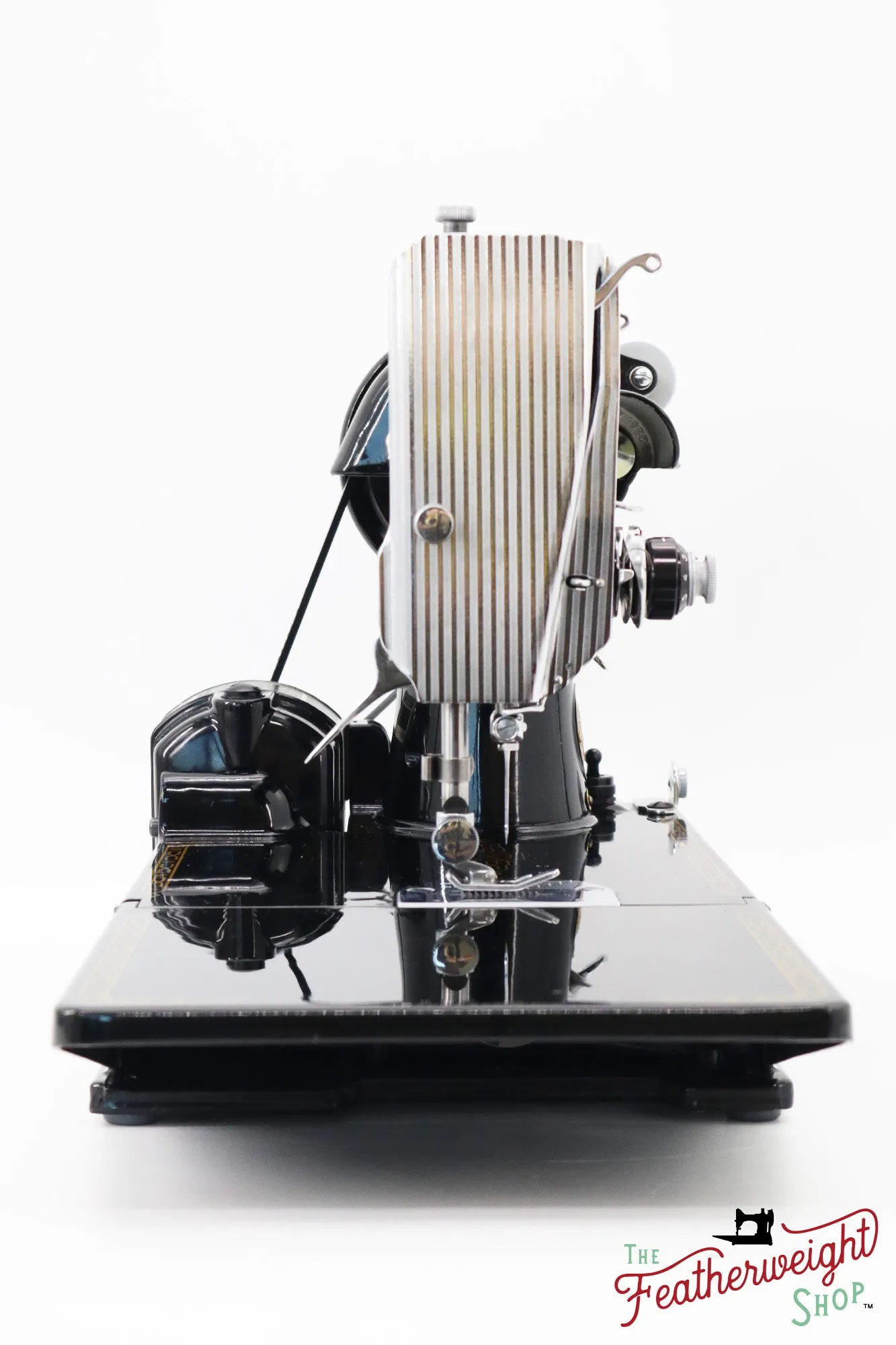 Singer Featherweight 221 Sewing Machine, AM162*** - 1955