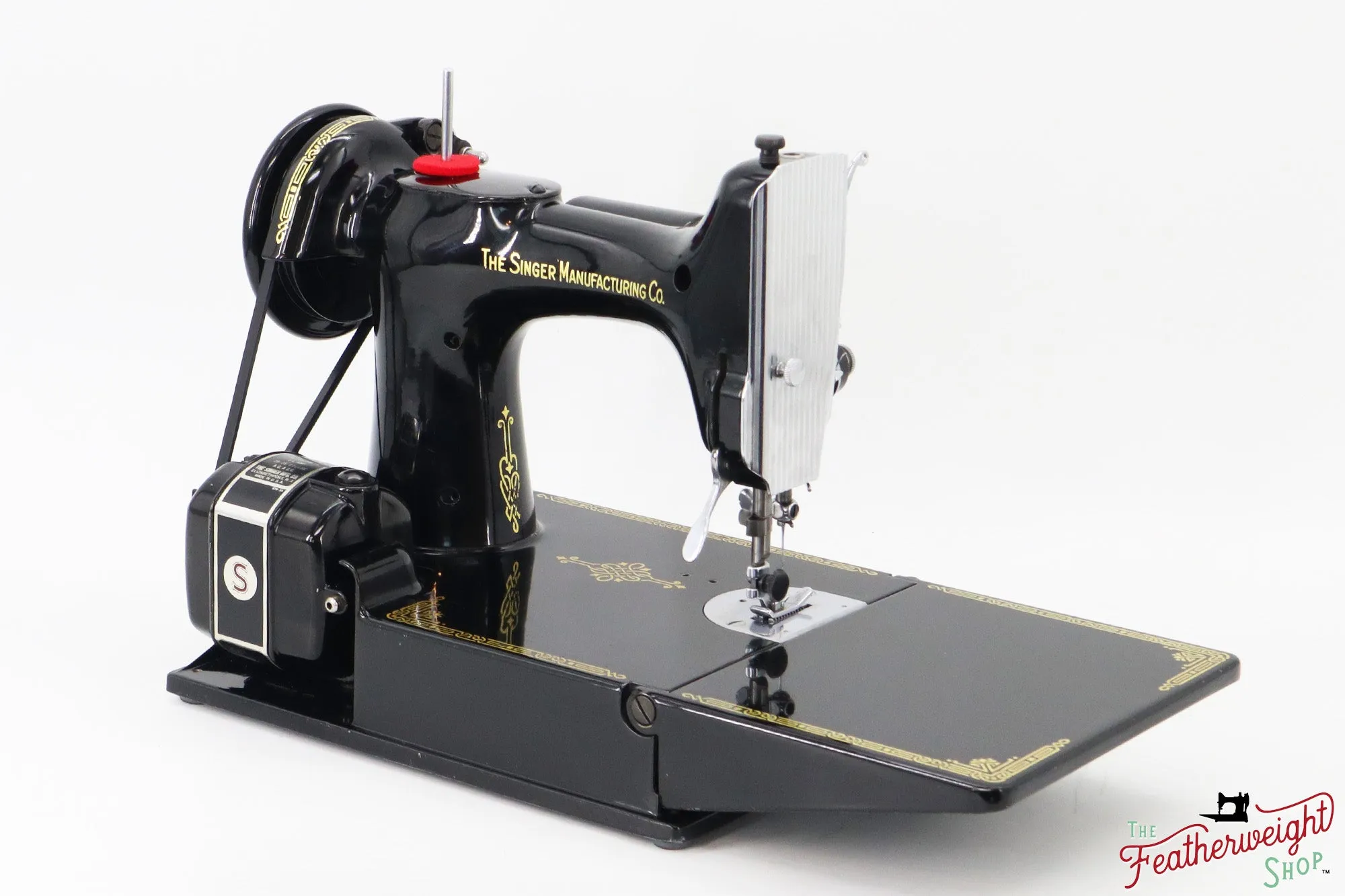 Singer Featherweight 221 Sewing Machine, Centennial: AK414***