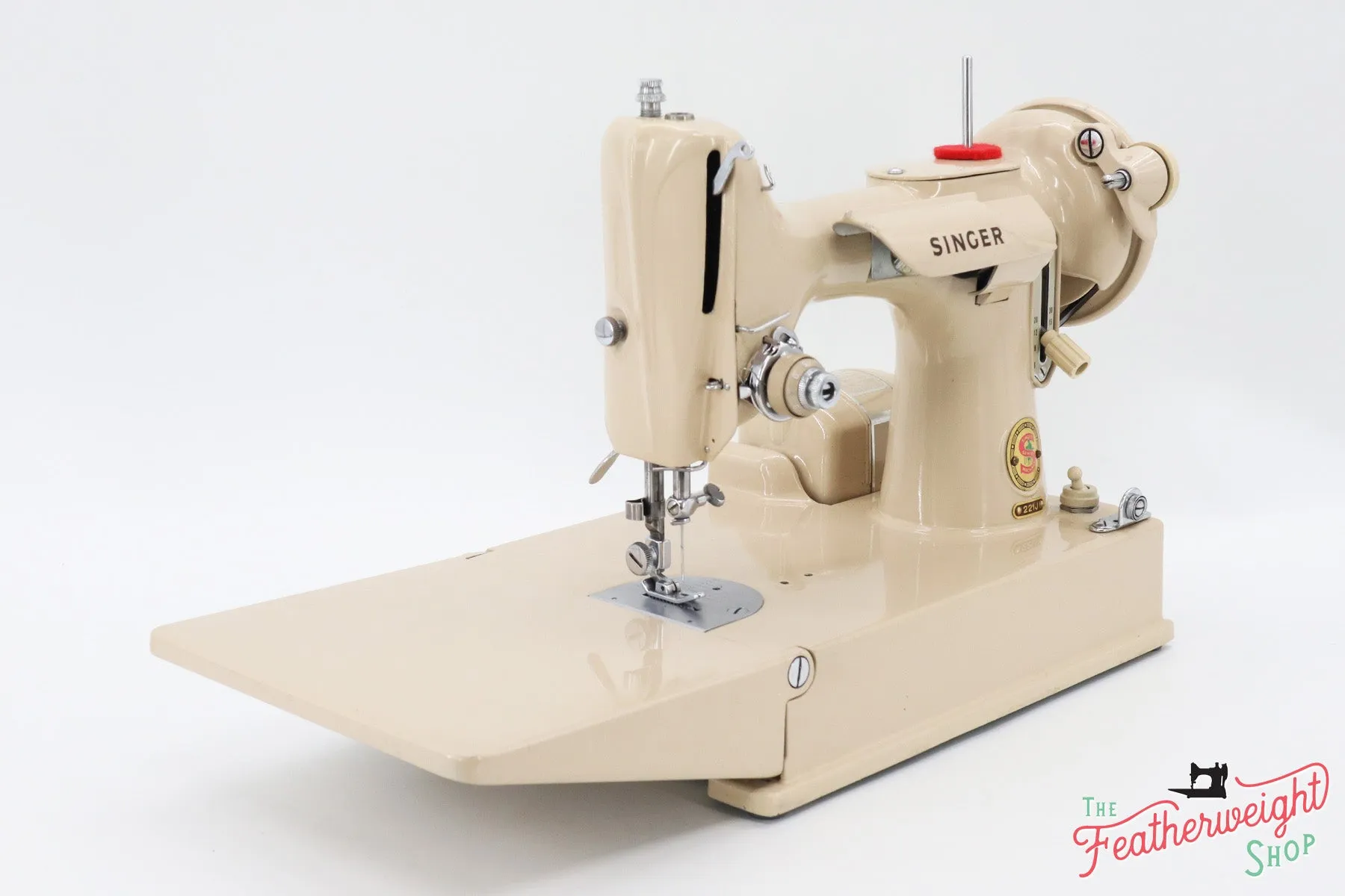 Singer Featherweight 221 Sewing Machine, TAN JE1579**