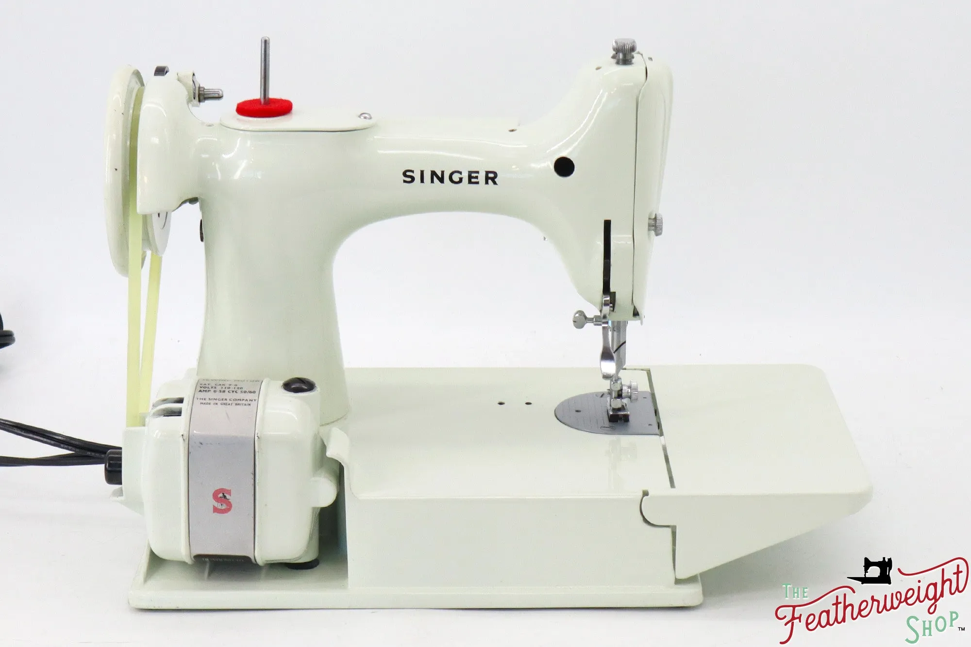 Singer Featherweight 221 Sewing Machine, WHITE - FA201***