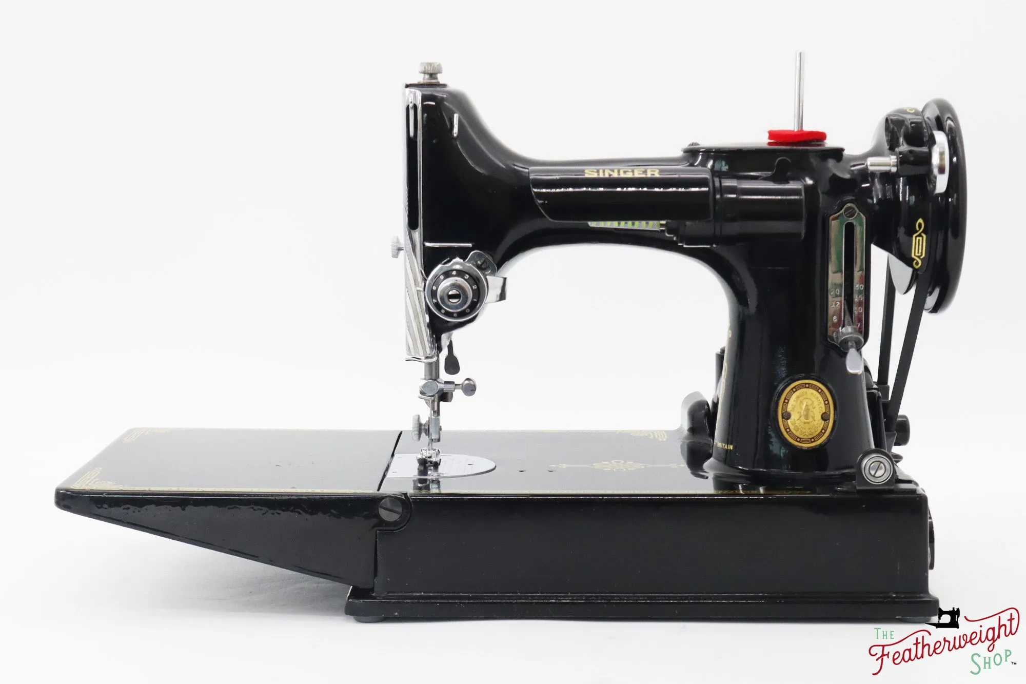 Singer Featherweight 221K Sewing Machine, 1952 - EH242***