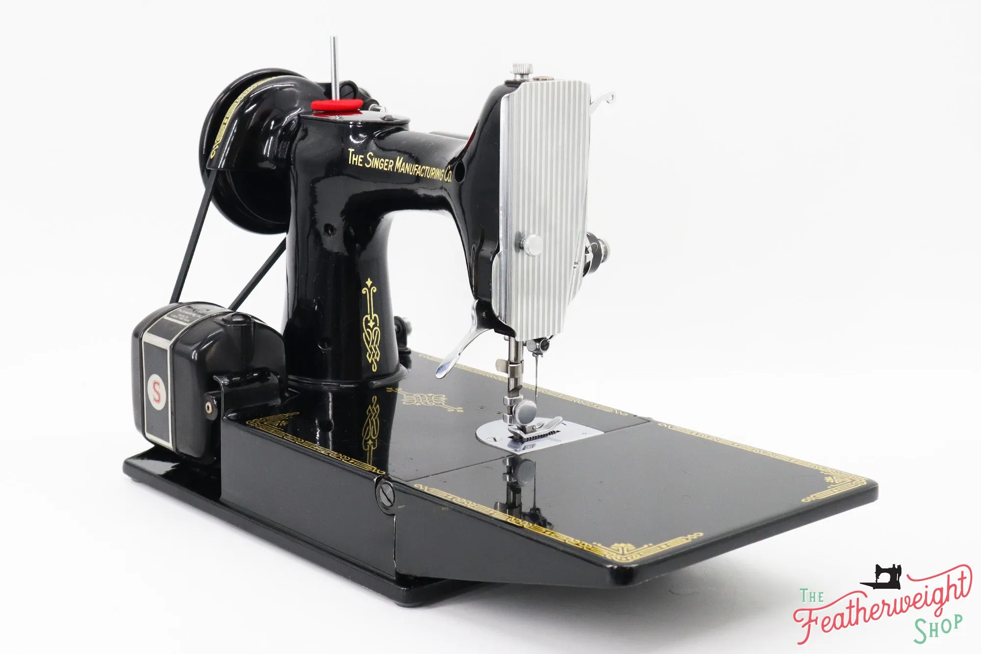 Singer Featherweight 221K Sewing Machine, EH3781** - 1952