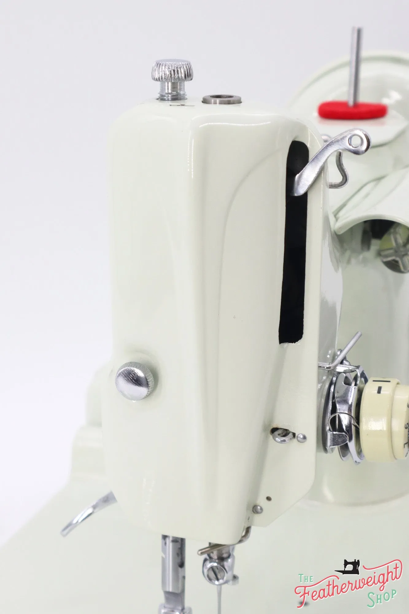 Singer Featherweight 221K7 Sewing Machine, WHITE FA101***