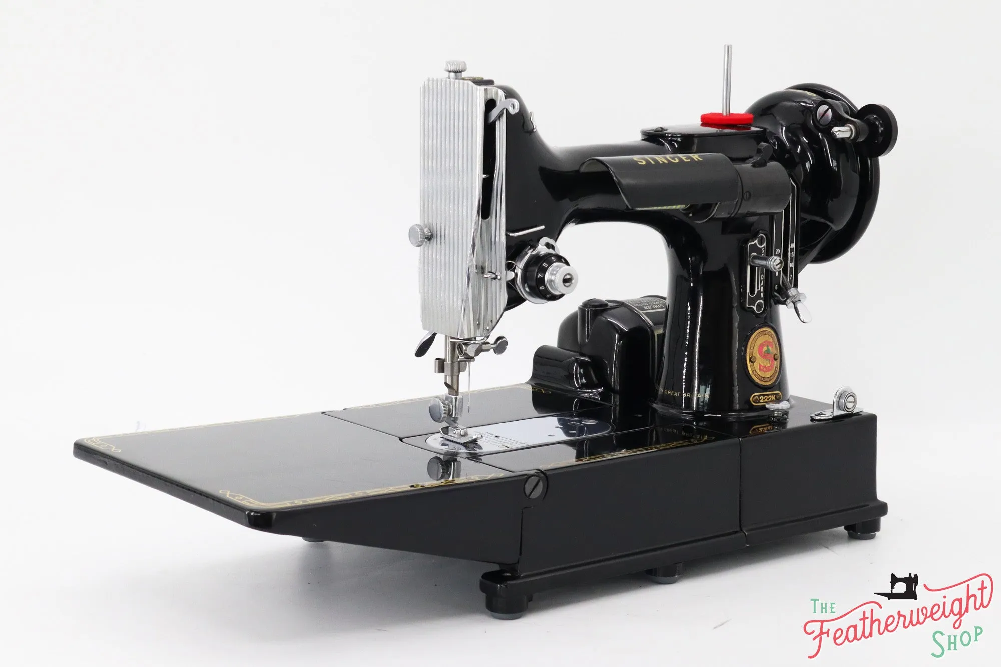 Singer Featherweight 222K Red 'S' Sewing Machine - EN139*** - 1958