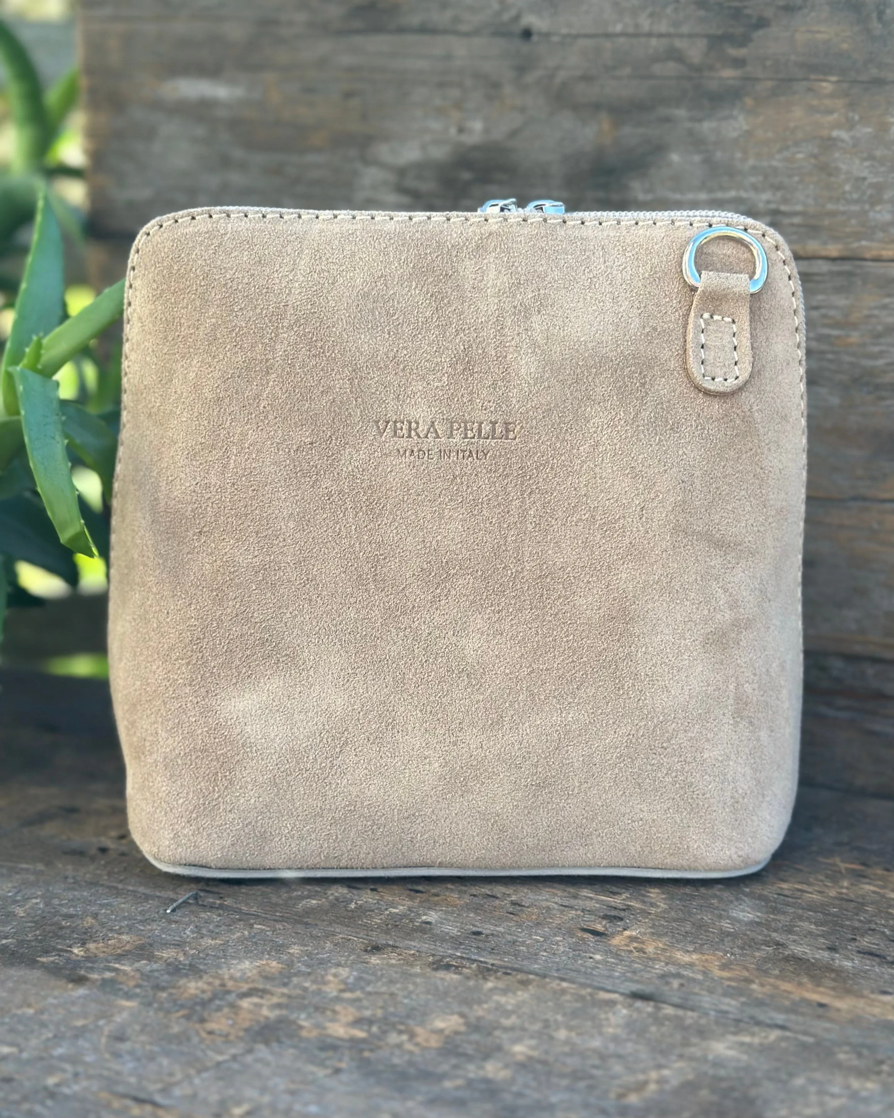 Suede Vera Pelle Bag - Taupe