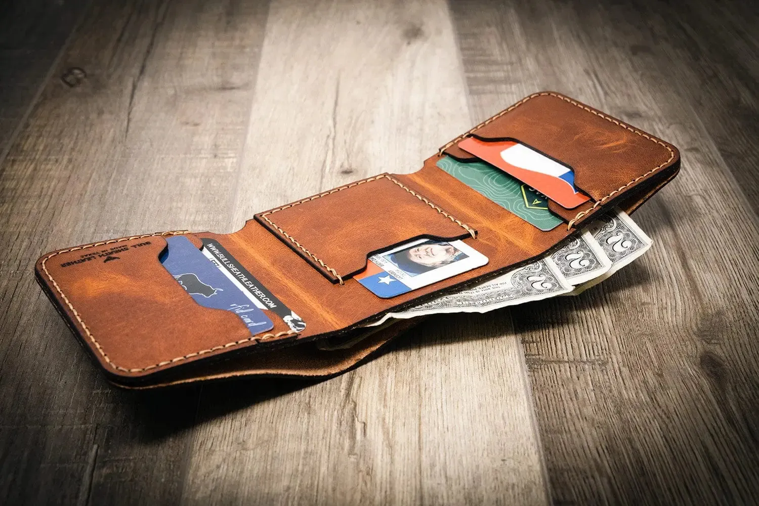 The Trinity Trifold Wallet - Chestnut Brown