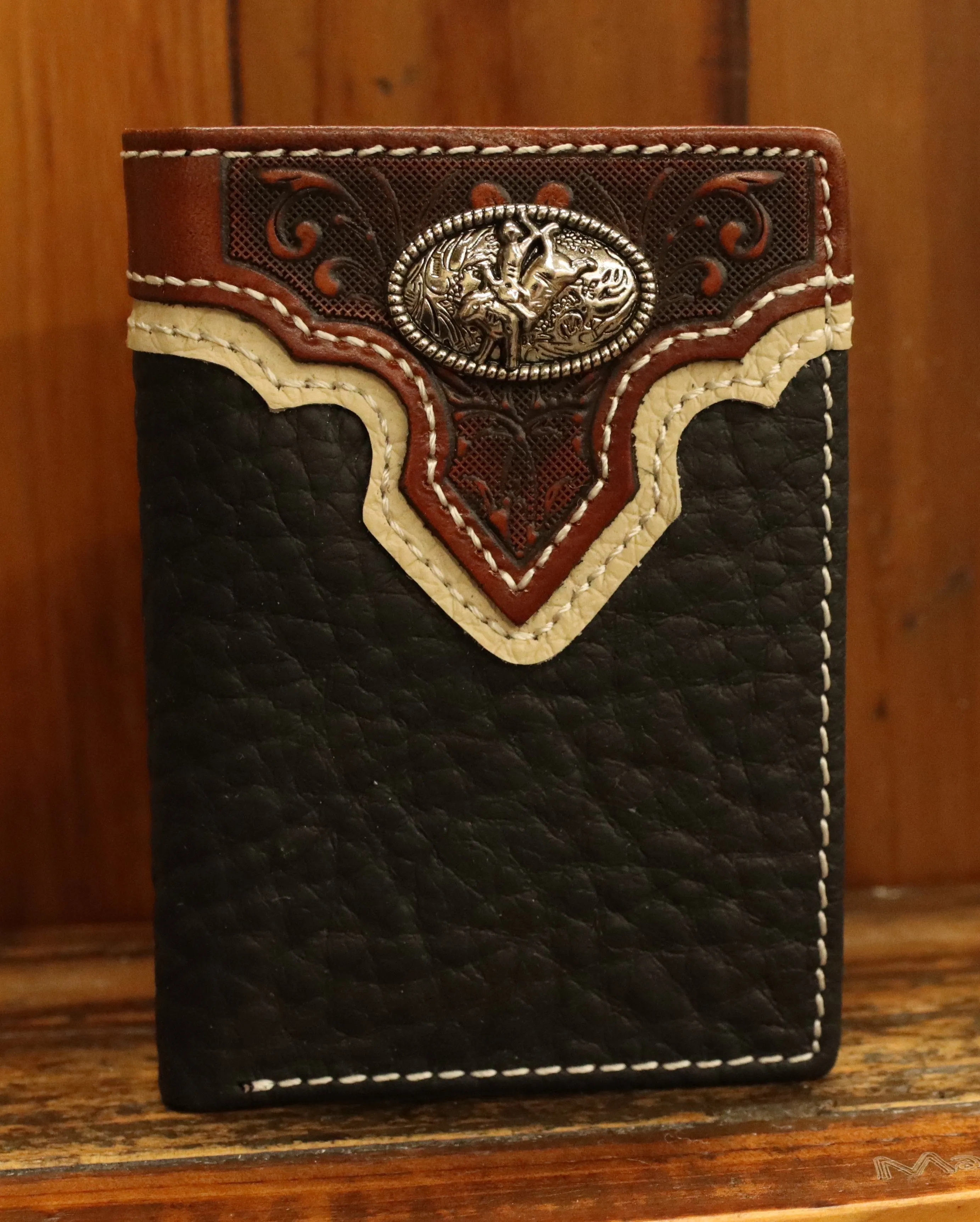 Top Notch Accessories HF109BK Black Pebbled Leather w/Bullrider Concho Tri-Fold Wallet