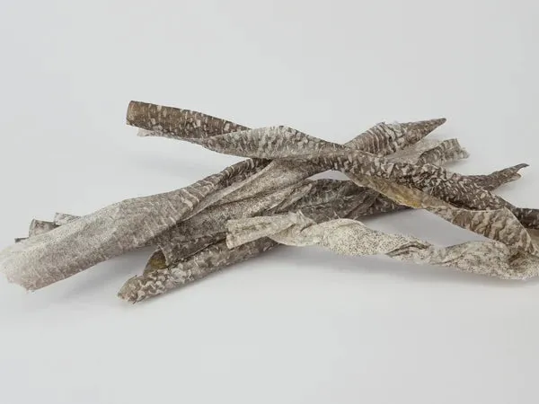 Twisted Rolled Cod Skin PET CANDY **Dehydrated Treat**