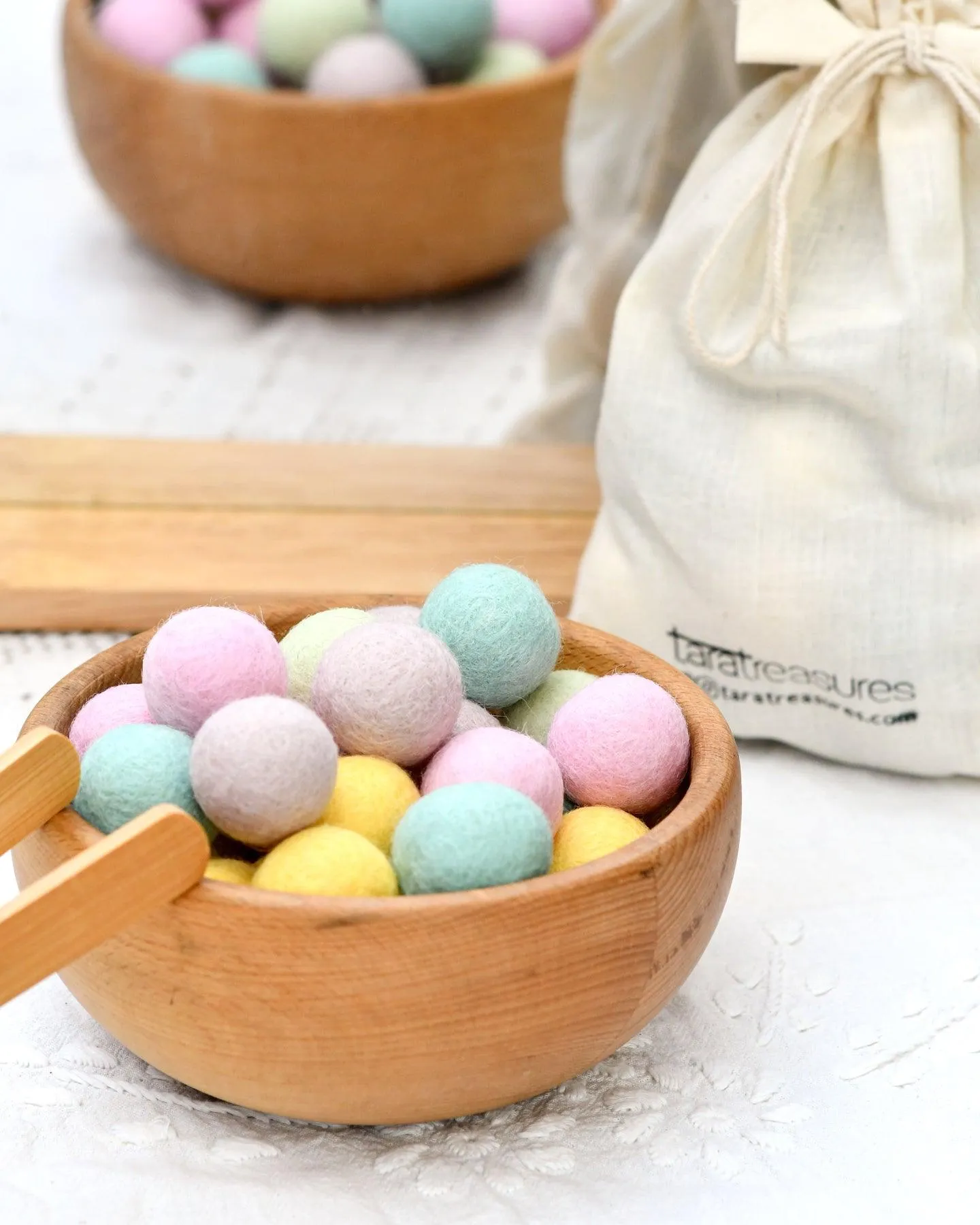 Wool Felt Balls in a Pouch - Pastel Colours 3cm 30 balls